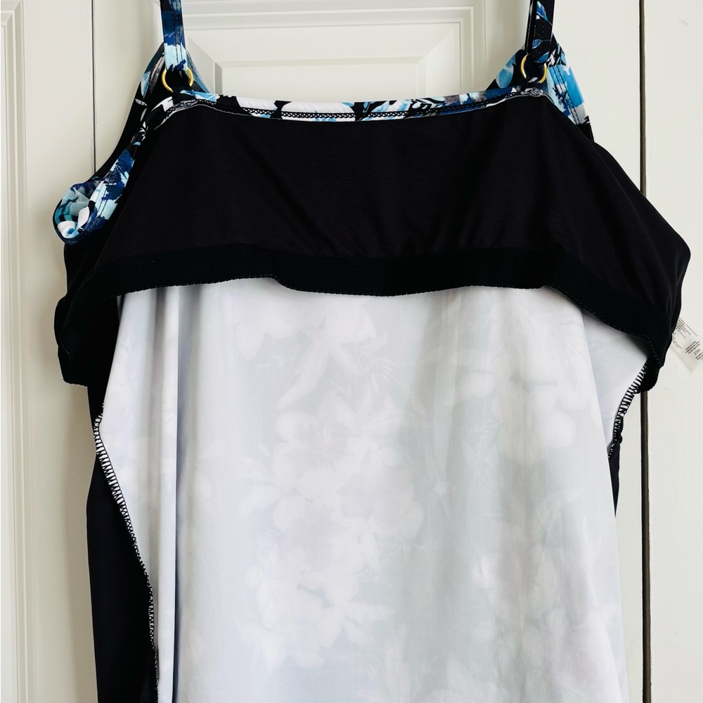 Floral Print Women's Top - Picture 7 of 7